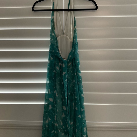 Green Patterned Halter Dress - Picture 2 of 6
